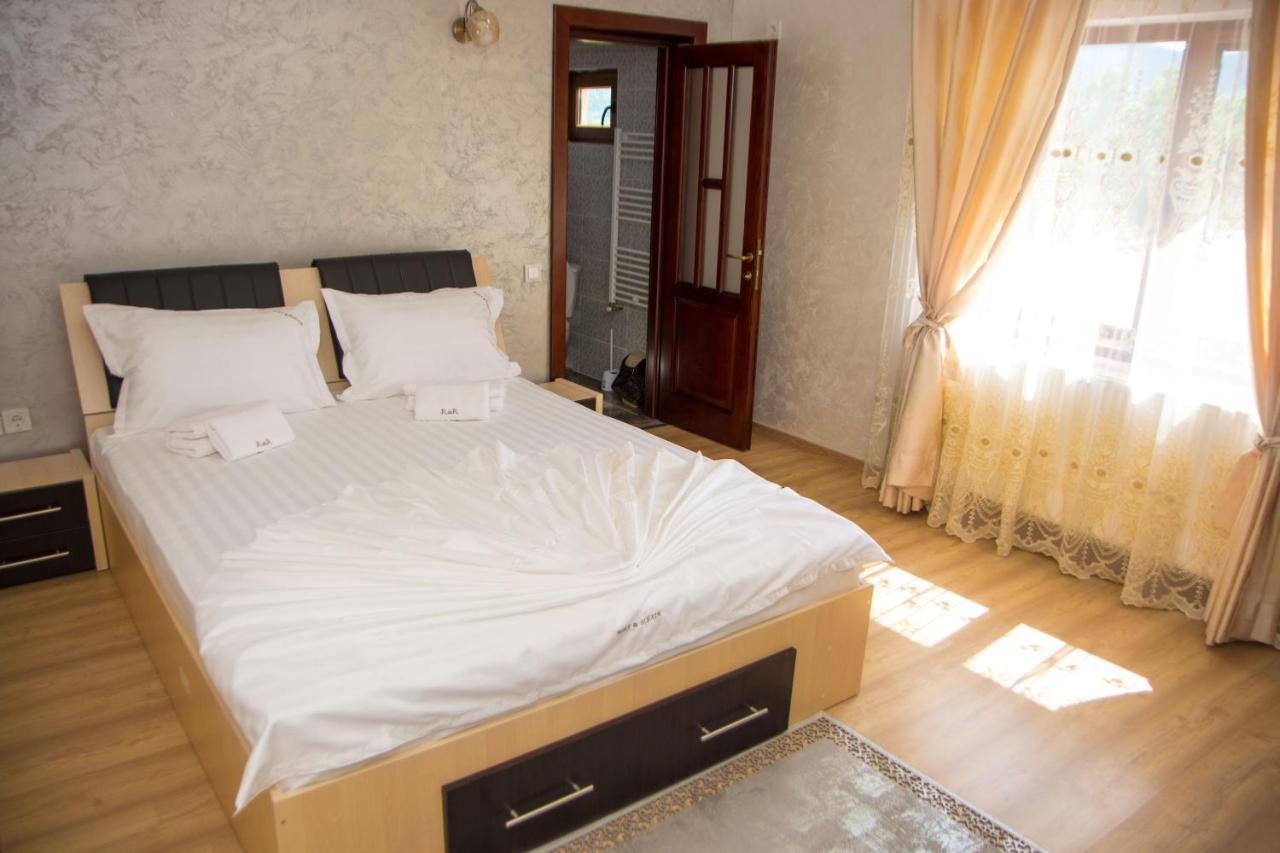 Casa Alex Si Alexia Otel Jiblea Veche Dış mekan fotoğraf